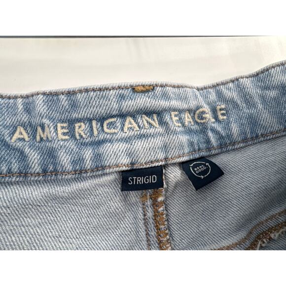 American Eagle curvy mom jeans light blue size 18 short - Picture 2 of 7